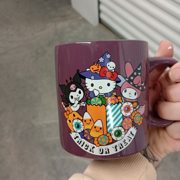 Hello Kitty Halloween Mug - Picture 1 of 3